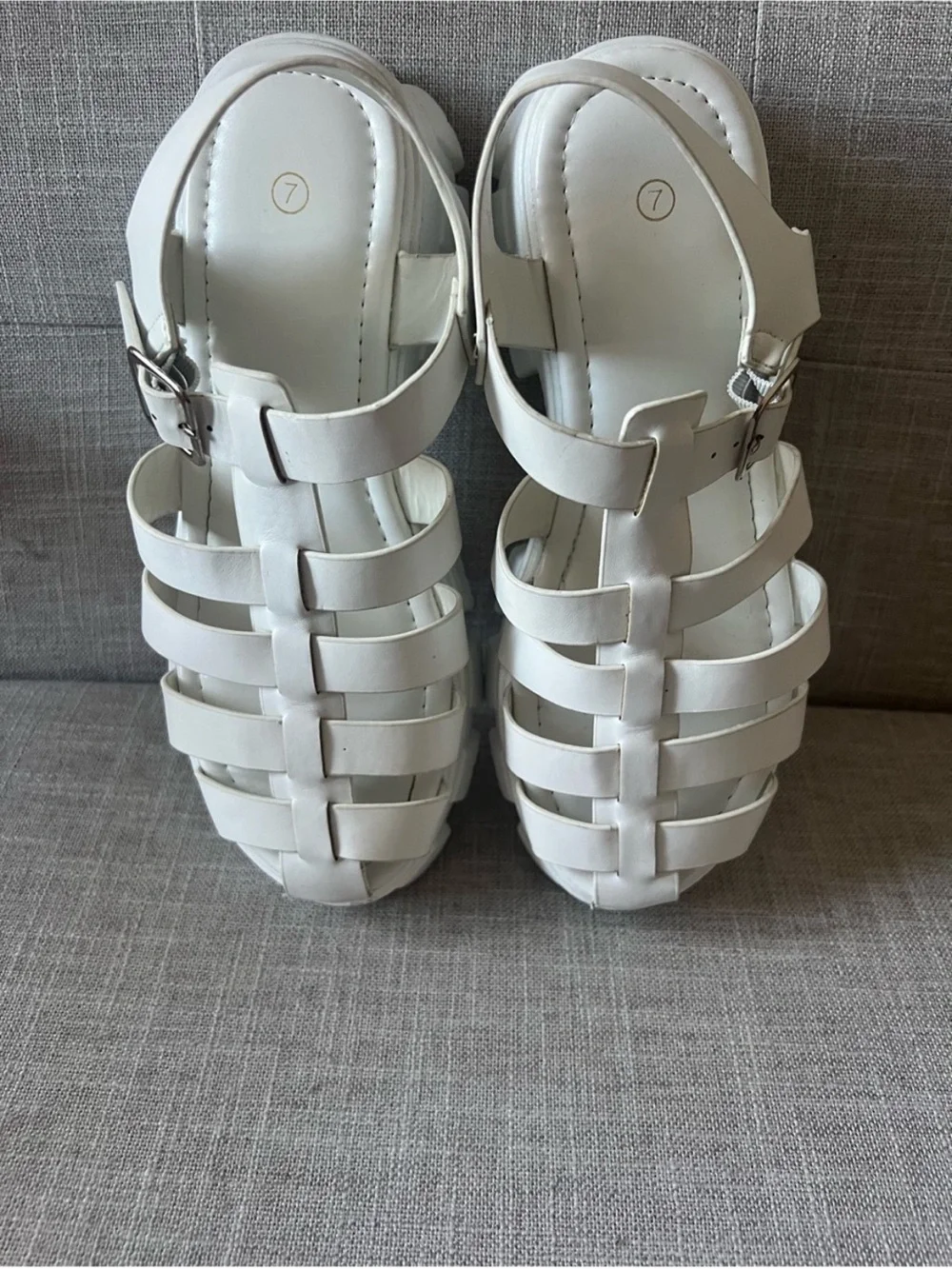 N/A chic white
